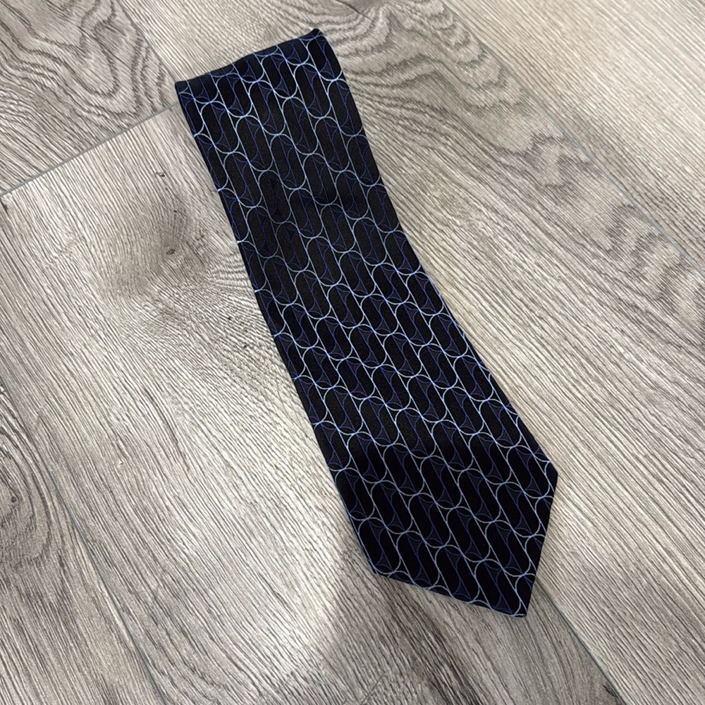 Kenneth Cole Tie‎